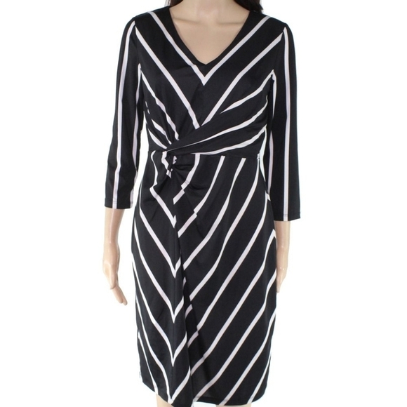 Faux wraparound dress slimming black white dress 3/4 sleeve - Picture 4 of 12
